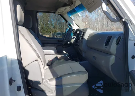 2013 Nissan Nv Cargo Nv3500 Hd Sv V8 z USA, uszkodzony, nr VIN 1N6AF0KY7DN105985